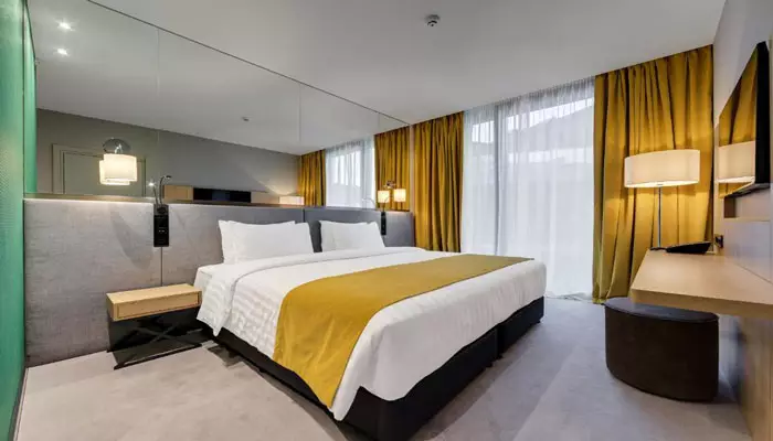 هتل گلاروس اولد تاون تفلیس